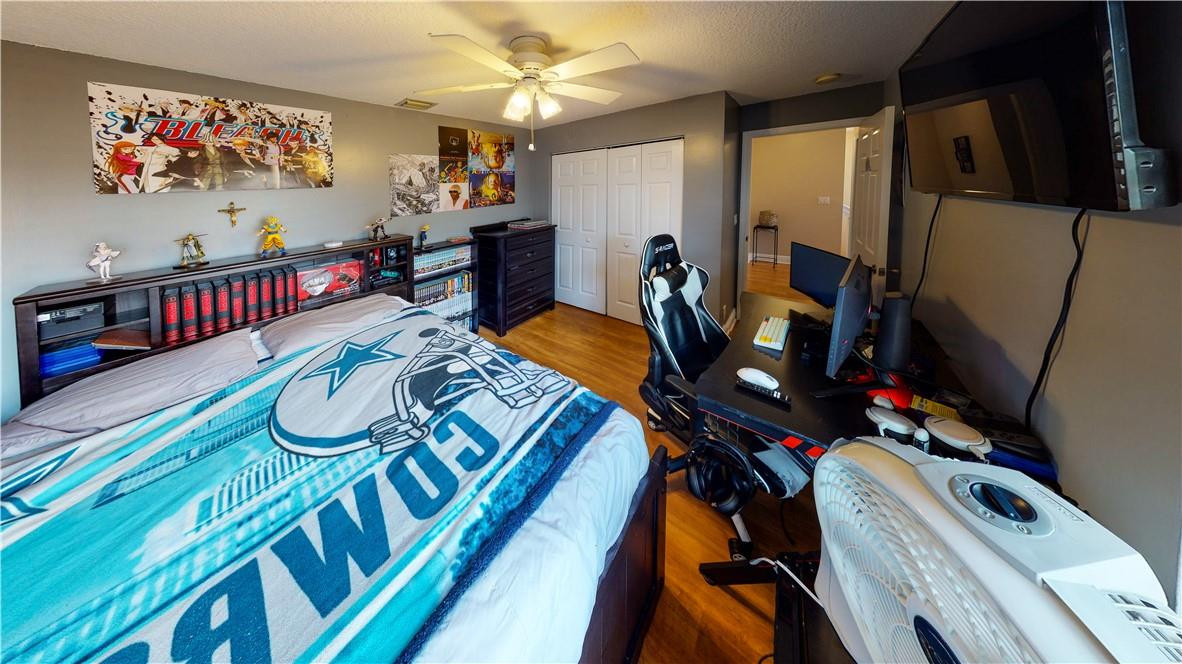 Coconut Point 164-27 B - Residential