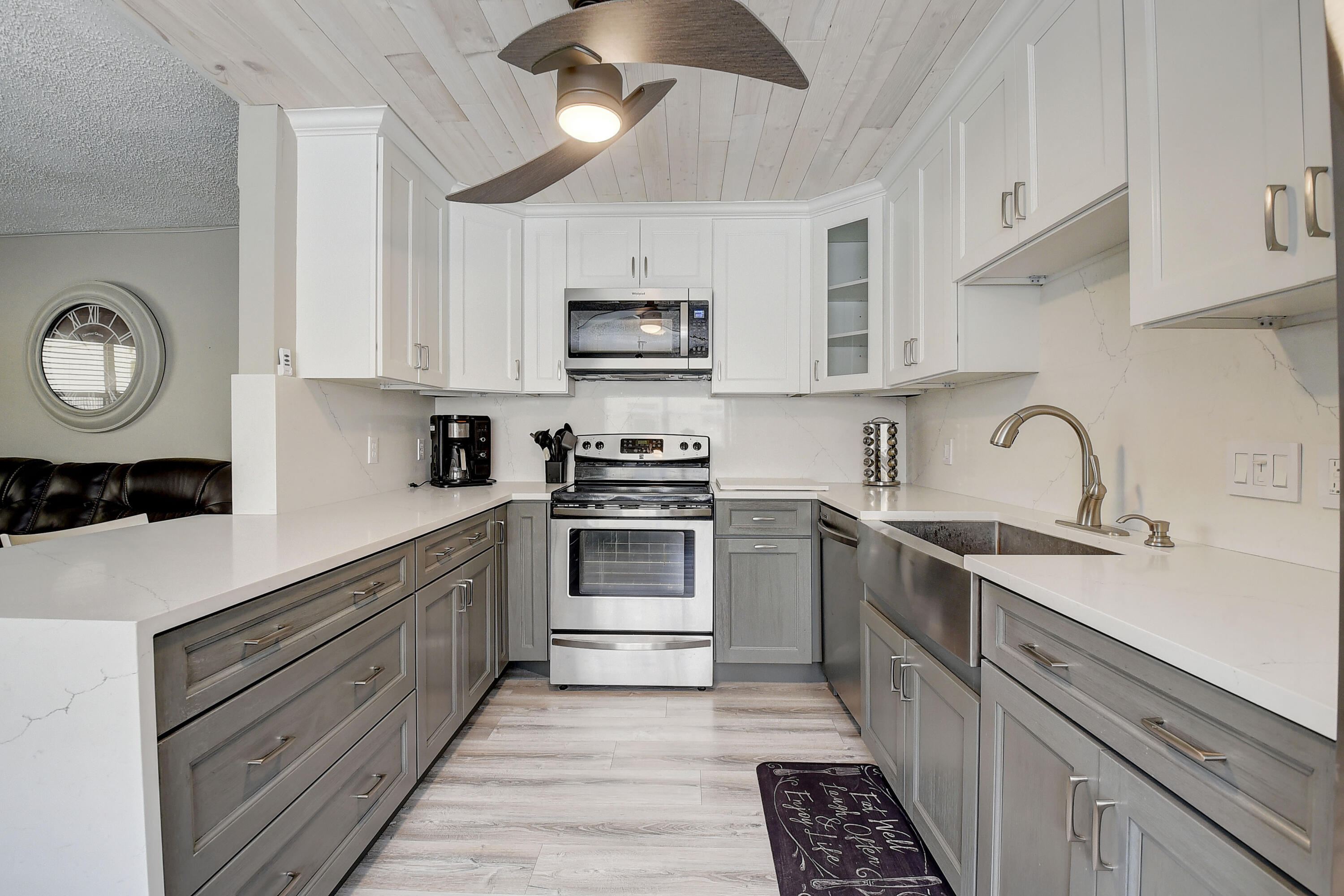 KINGS POINT SAXONY CONDOS - Residential