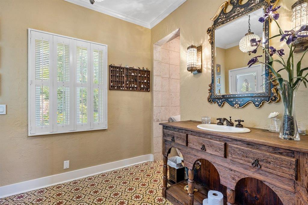 OLD FLORESTA - Residential