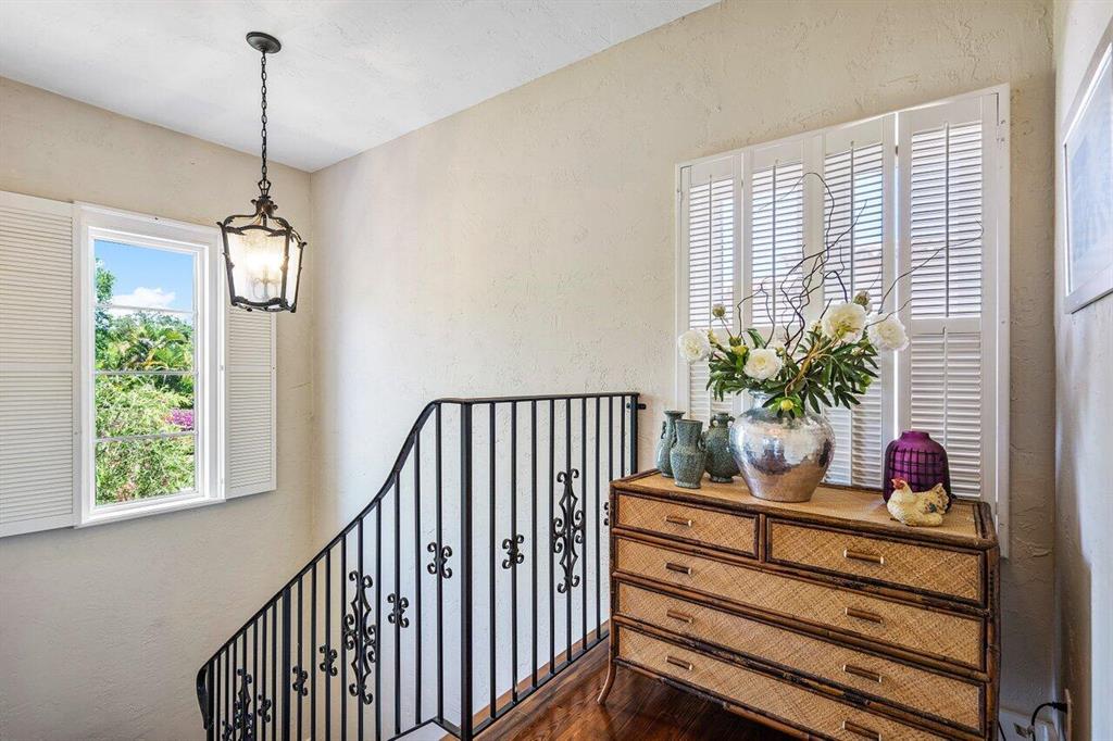 OLD FLORESTA - Residential