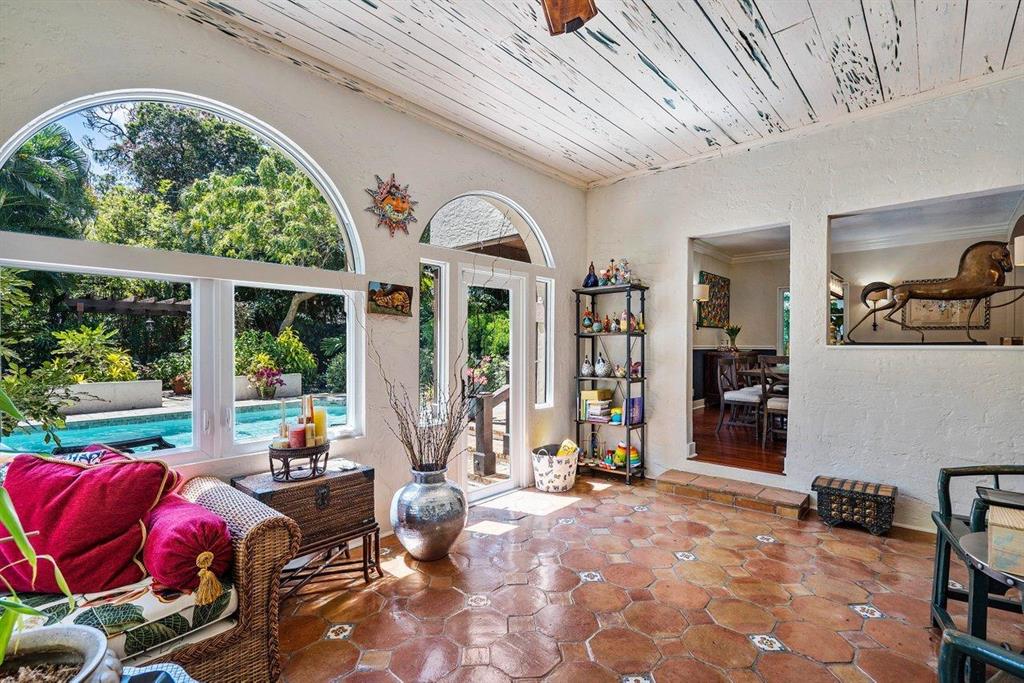 OLD FLORESTA - Residential