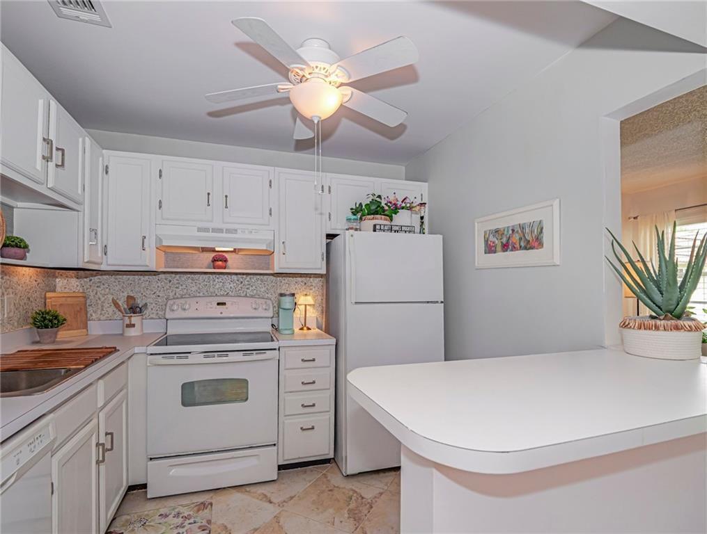 VISTA ROYALE PHASE IV BLD - Residential