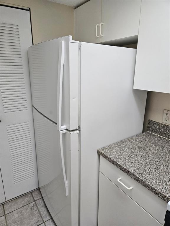 Evergreen Lakes Condo - Residential Lease