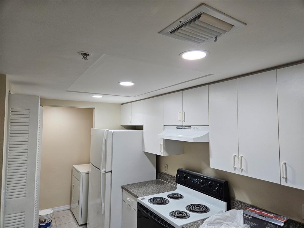 Evergreen Lakes Condo - Residential Lease