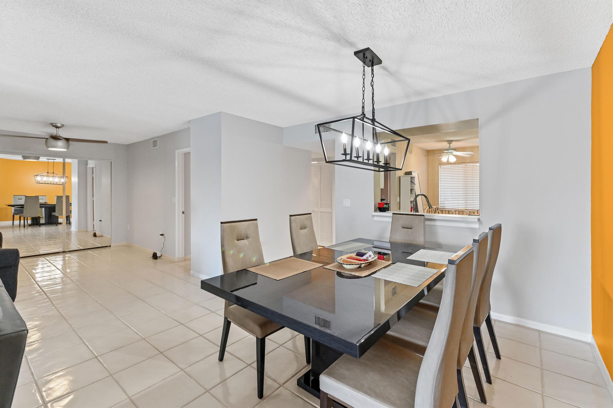 HUNTINGTON POINTE - Residential