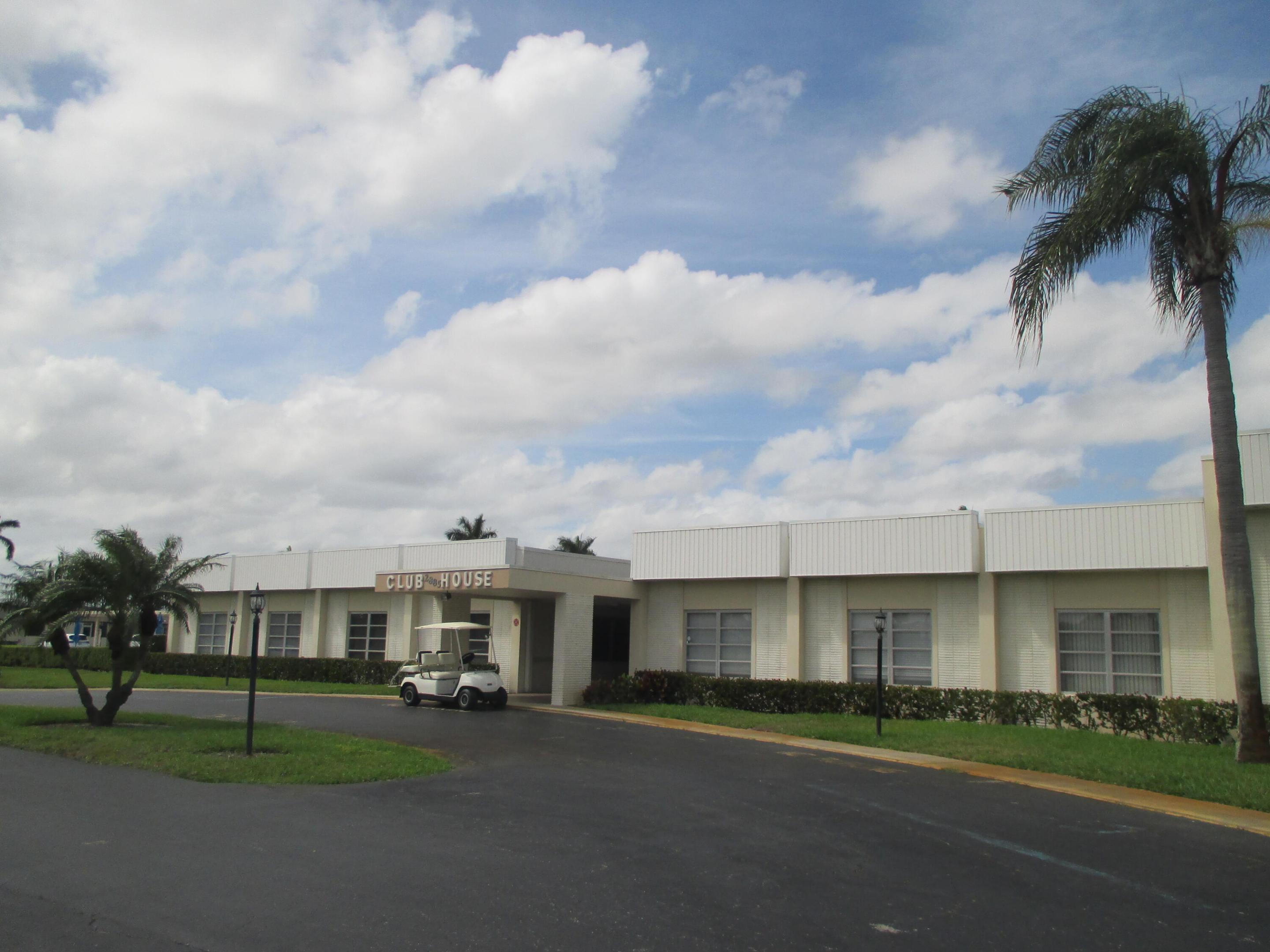 CRESTHAVEN VILLAS - Residential Lease