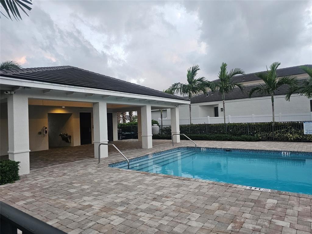 Residences At Palm Aire - Residential