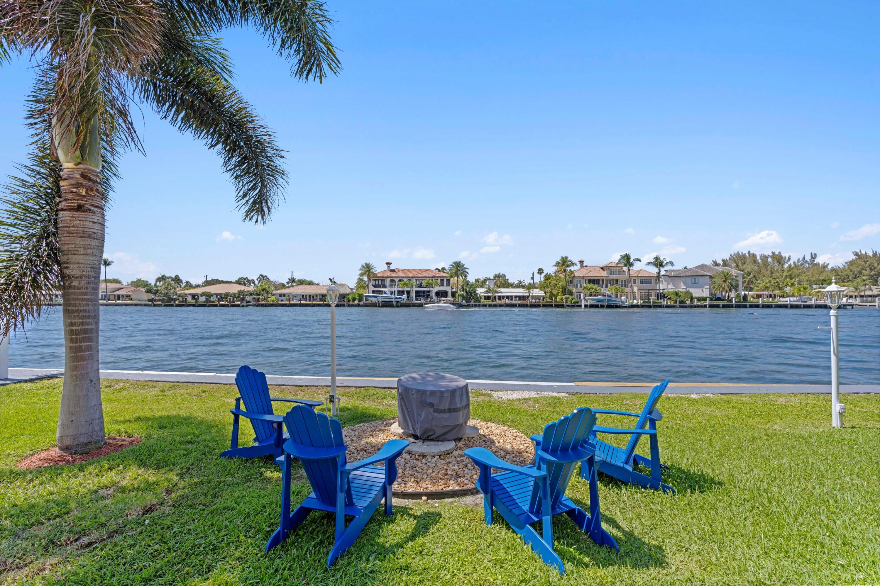 801 N Riverside Drive 7b