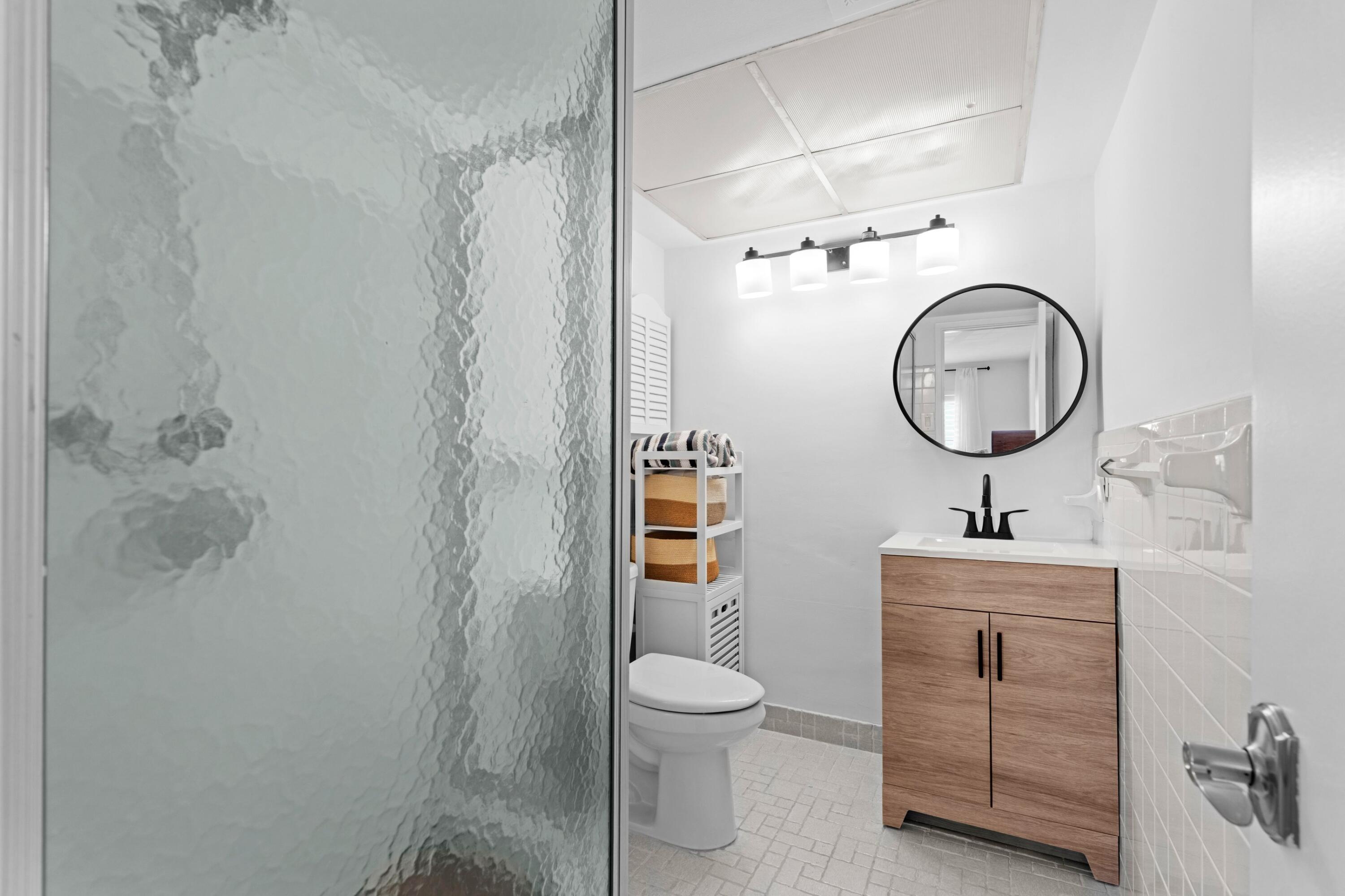 COASTAL WINDS CONDO - Residential