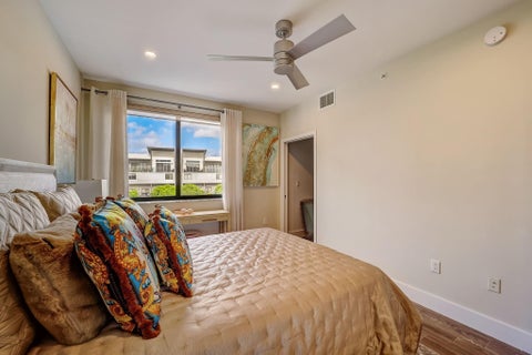 Tiny photo for 173 SE 1st Circle, Pompano Beach, FL 33060 (MLS # B26079095)