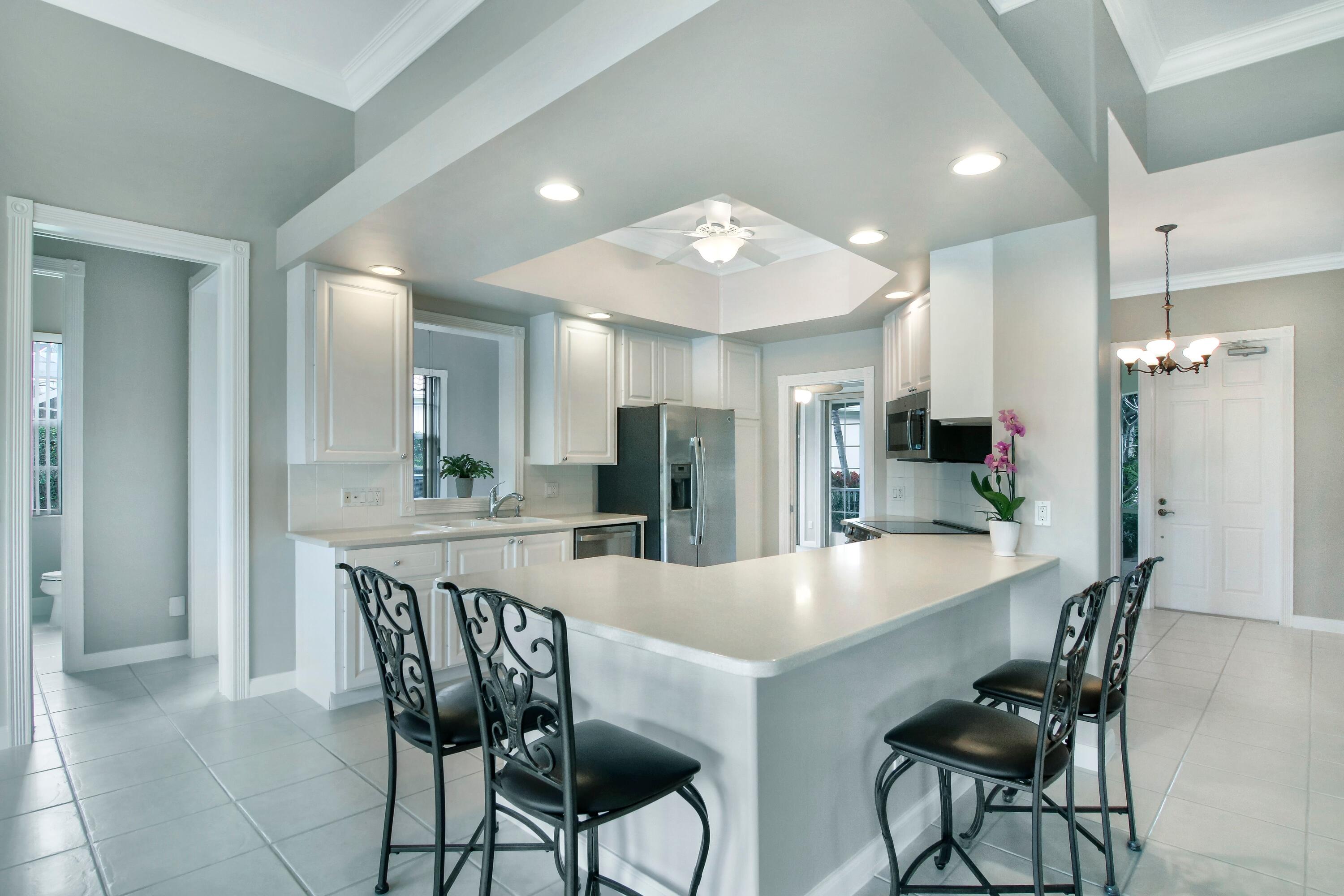 VILLAGEWALK OF WELLINGTON 2 - Residential