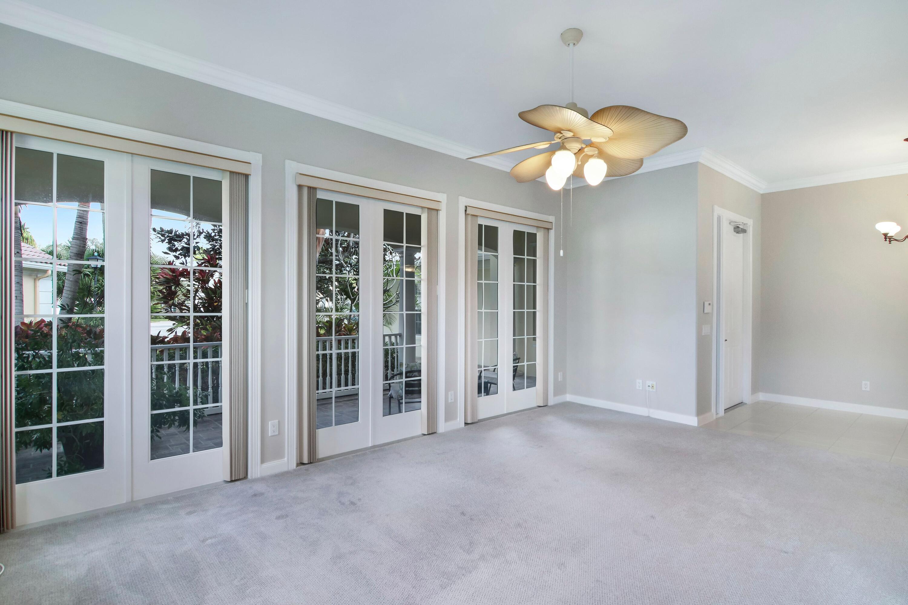 VILLAGEWALK OF WELLINGTON 2 - Residential