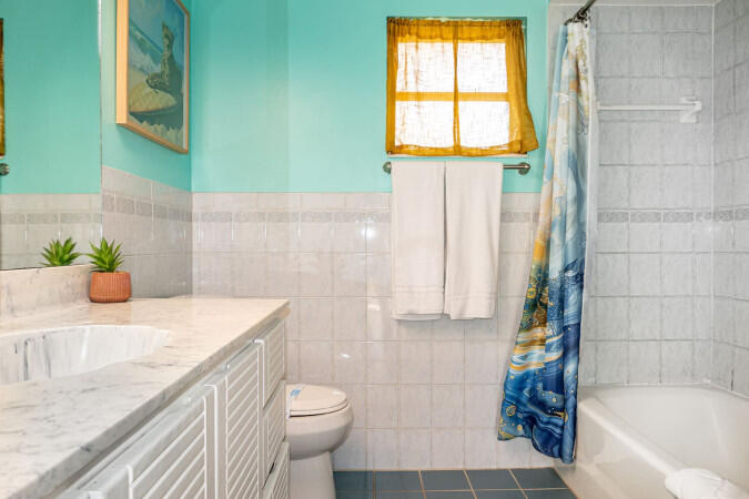 SKYLINE HEIGHTS - Residential Lease