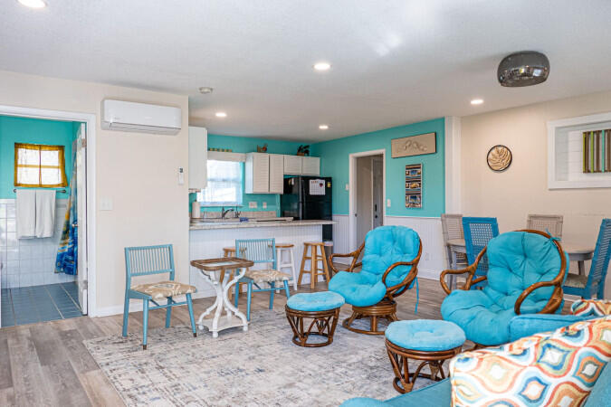 SKYLINE HEIGHTS - Residential Lease