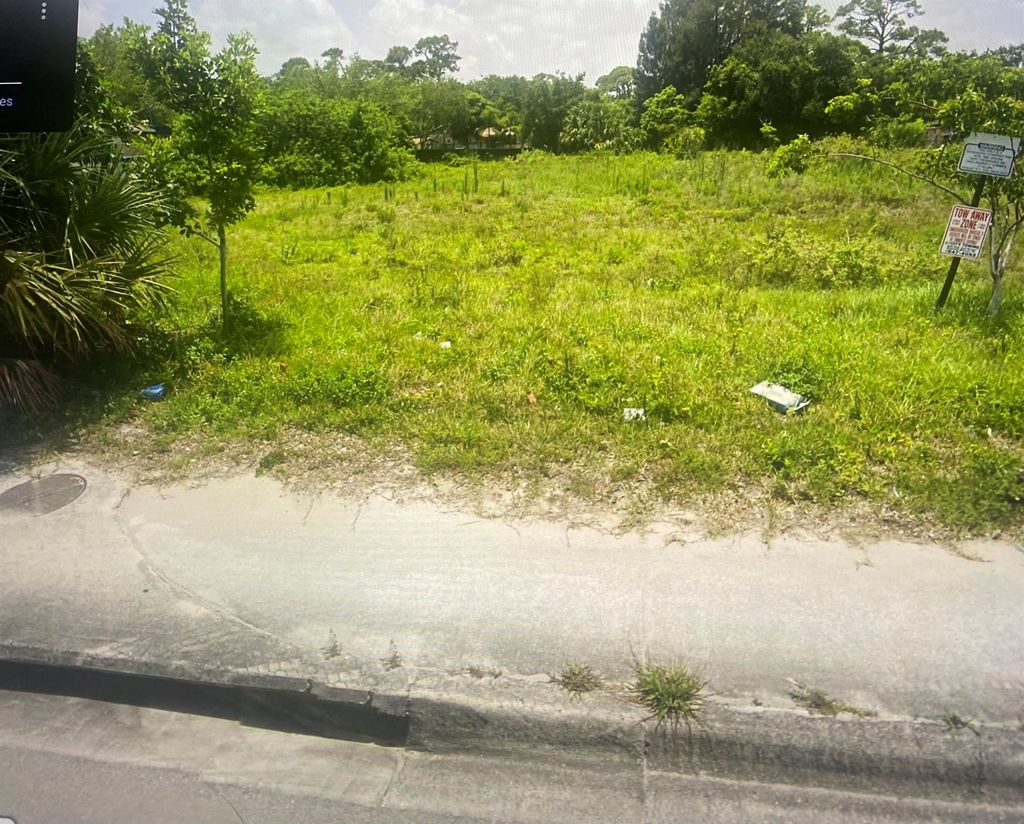 Photo of 4467 S Military Trail, Lake Worth, FL 33463 (MLS # R10983904)