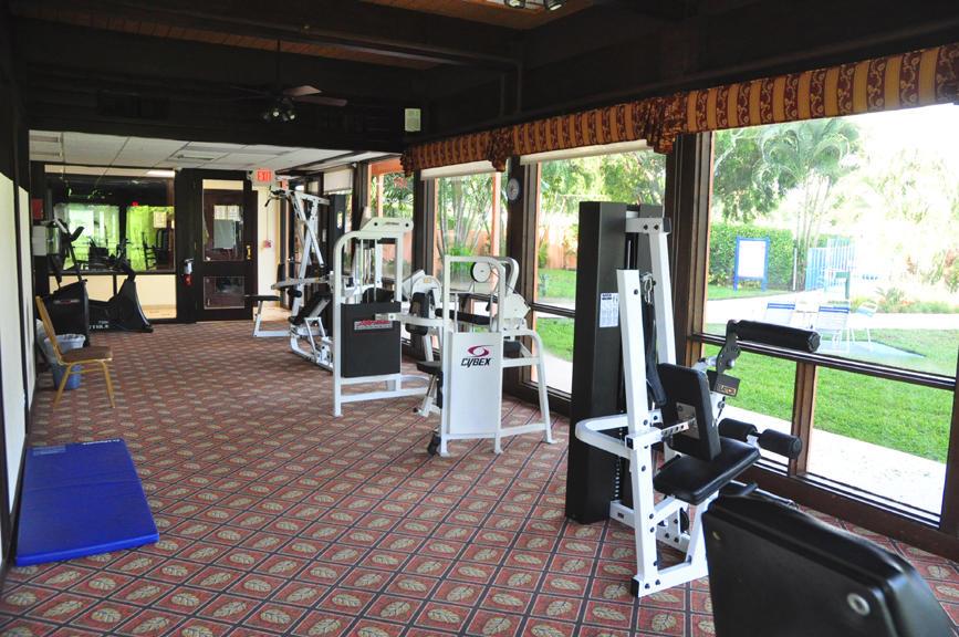 Palm Greens - Residential Lease