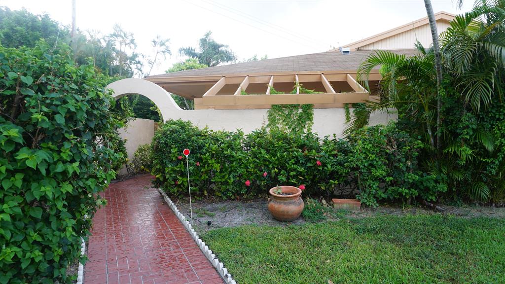 Palm Greens - Residential Lease