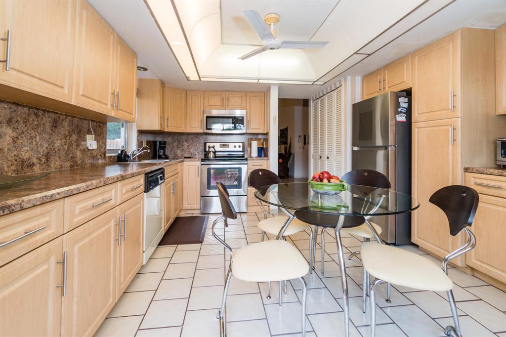 Palm Greens - Residential Lease