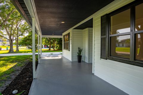 A home in Port St Lucie