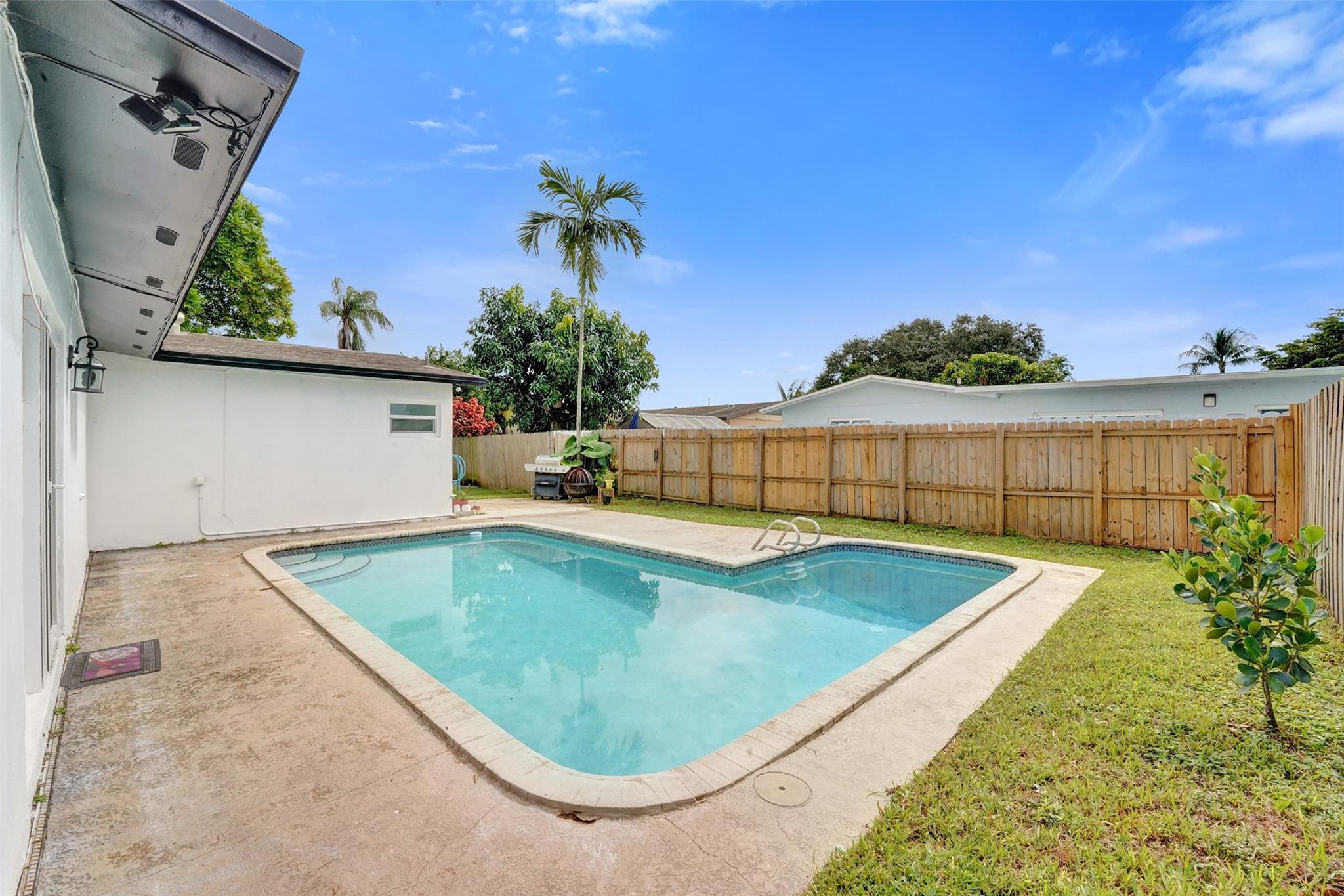 Rainbow Lakes - Residential