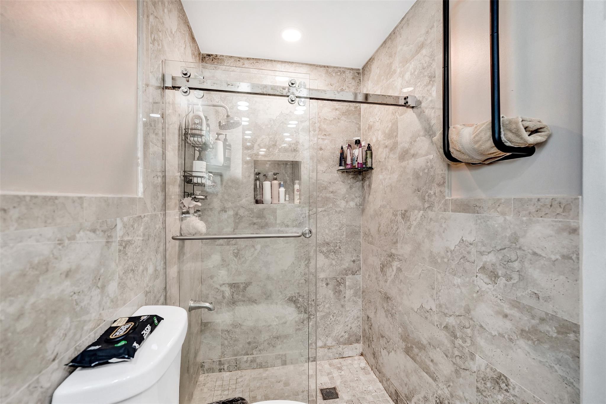 Rainbow Lakes - Residential