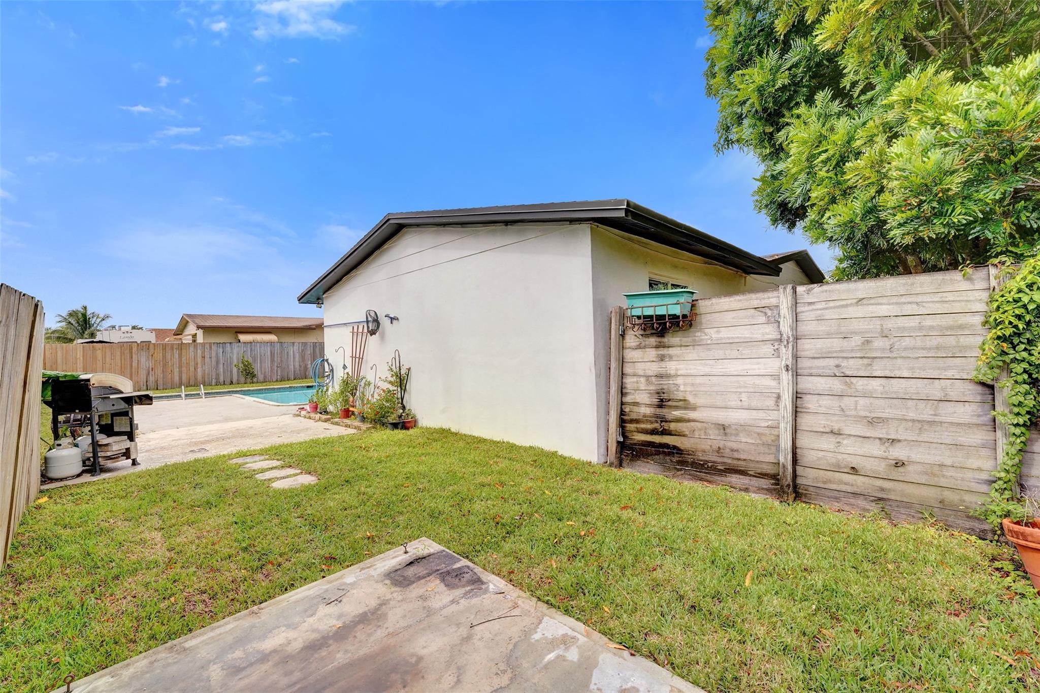 Rainbow Lakes - Residential