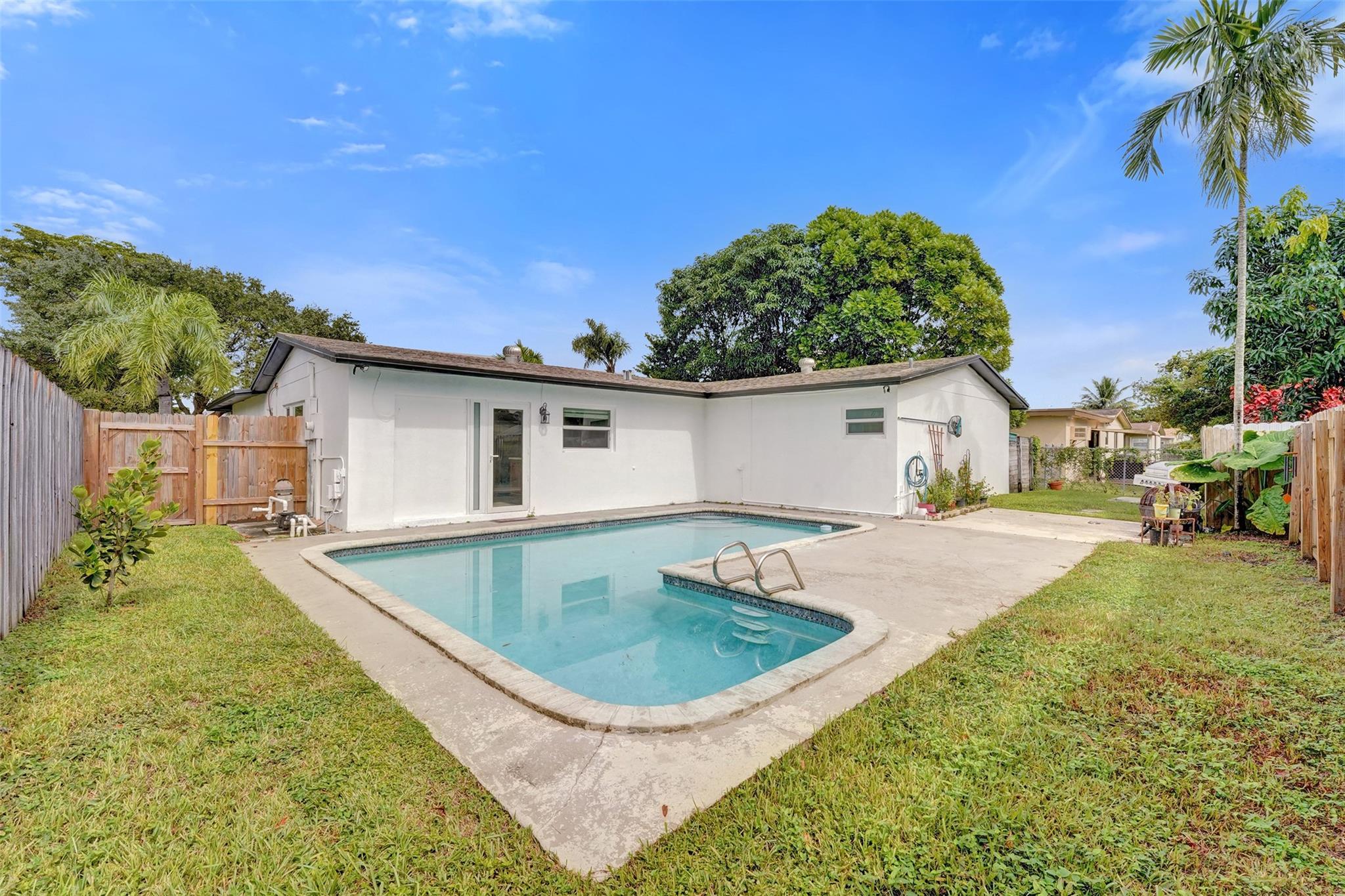 Rainbow Lakes - Residential