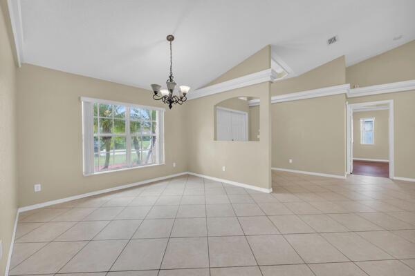 PORT ST LUCIE SECTION 15 - Residential