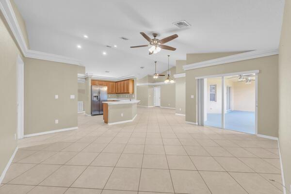 PORT ST LUCIE SECTION 15 - Residential