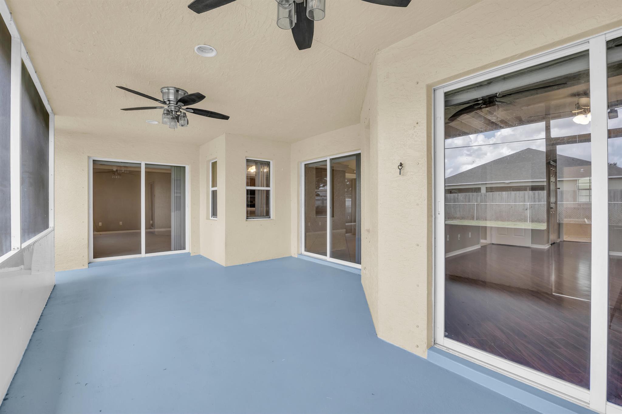 PORT ST LUCIE SECTION 15 - Residential