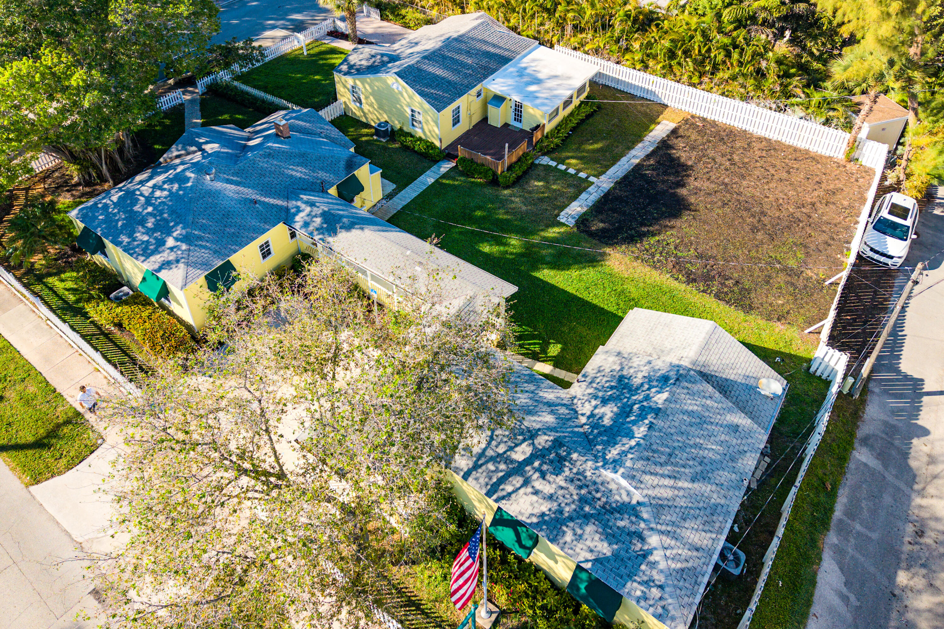 DELRAY TOWN OF - Land