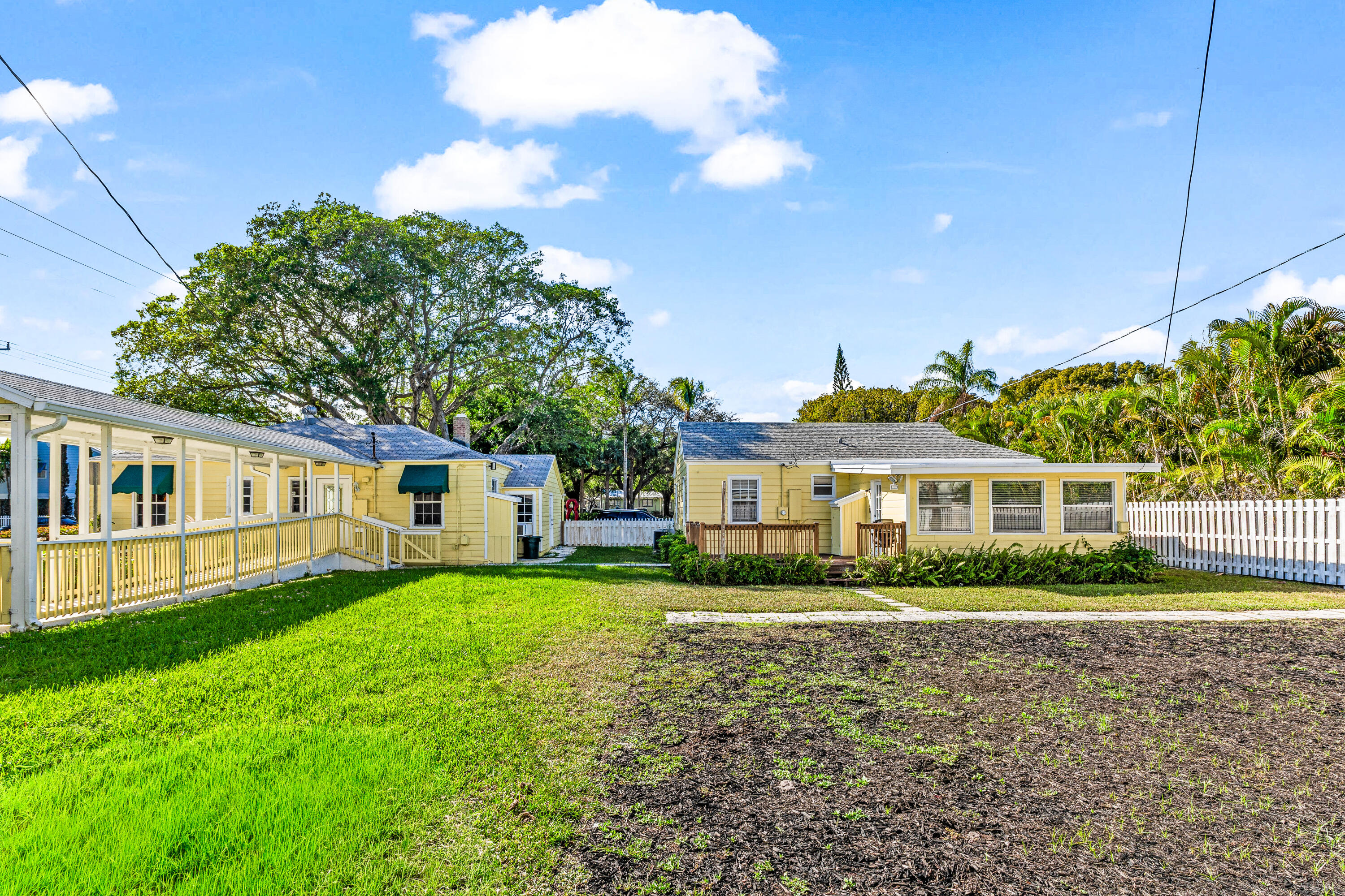 DELRAY TOWN OF - Land