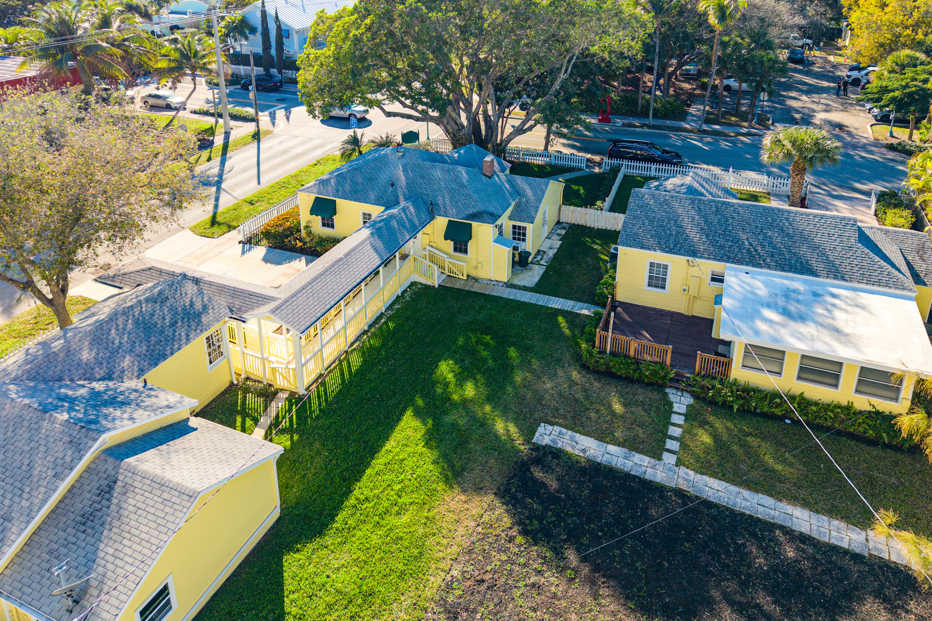 DELRAY TOWN OF - Land