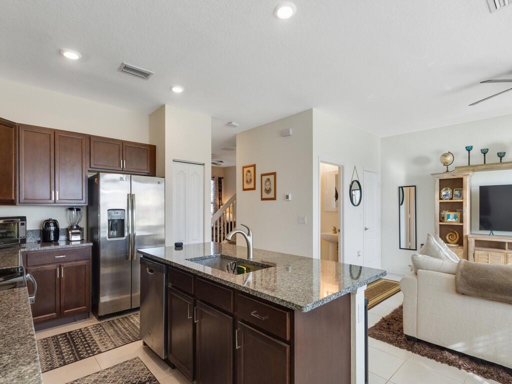 VERONA TRACE SUB & THE VILLAS AT VERONA TRACE - Residential