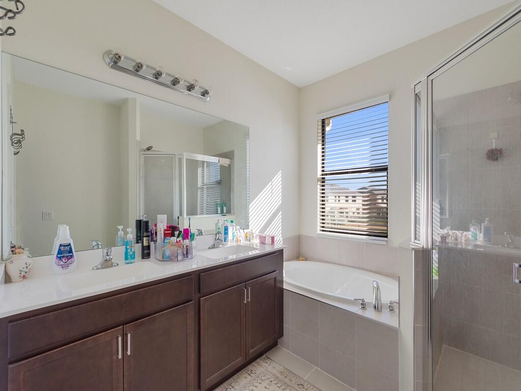 VERONA TRACE SUB & THE VILLAS AT VERONA TRACE - Residential