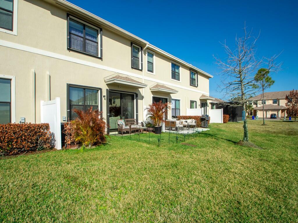 VERONA TRACE SUB & THE VILLAS AT VERONA TRACE - Residential