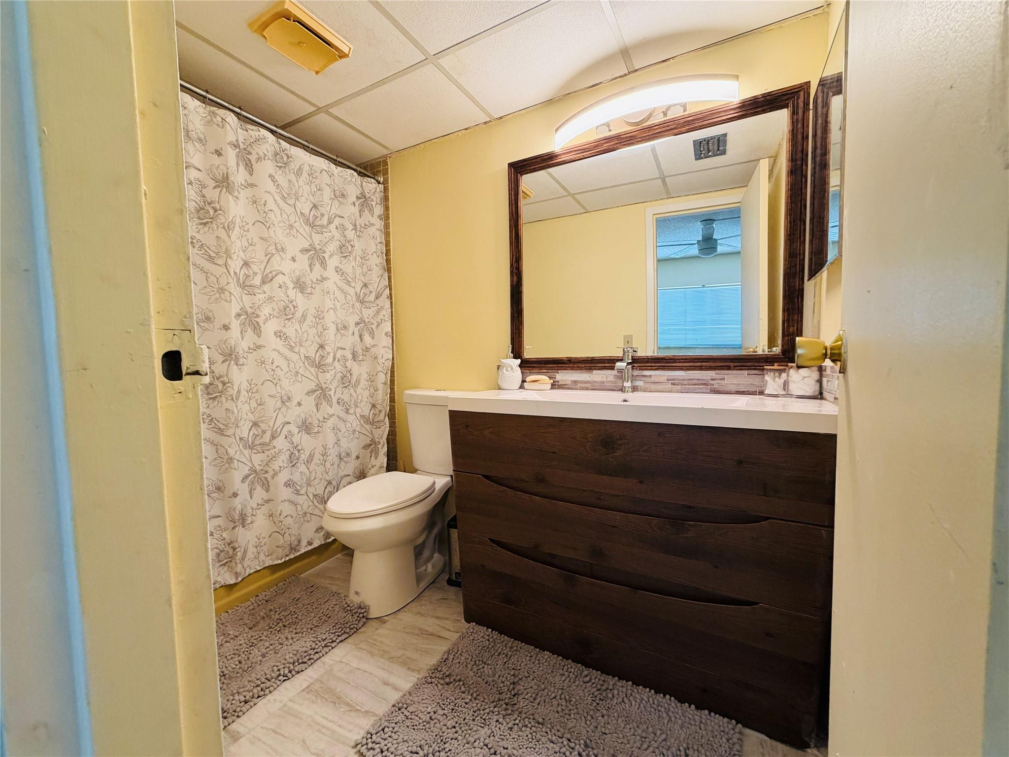 Oriole Golf & Tennis Club - Residential