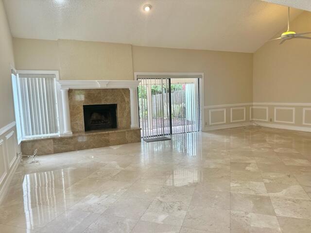 TROPIC ISLE 3RD SEC - Residential