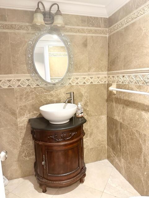 TROPIC ISLE 3RD SEC - Residential