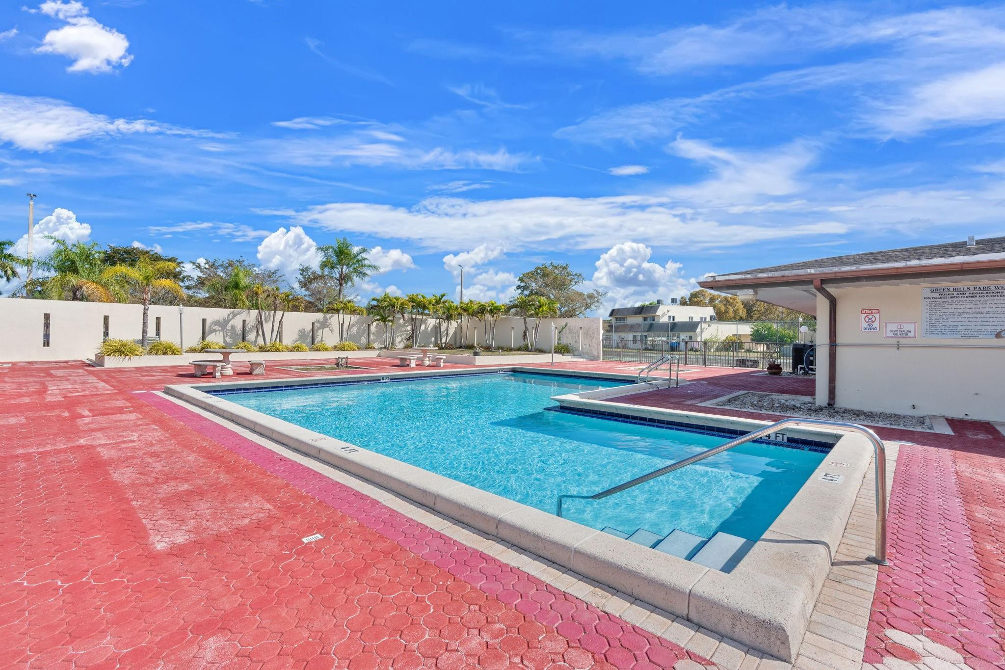 GREEN HILL PARK WEST - Residential