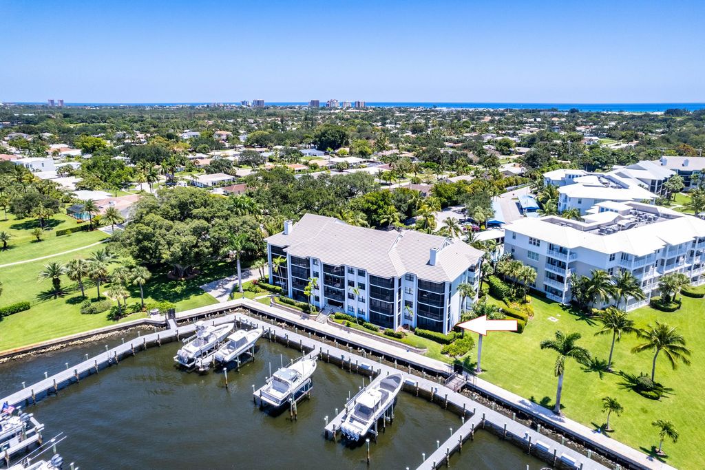 Photo of 511 Bay Colony Drive N, Juno Beach, FL 33408 (MLS # R10924711)