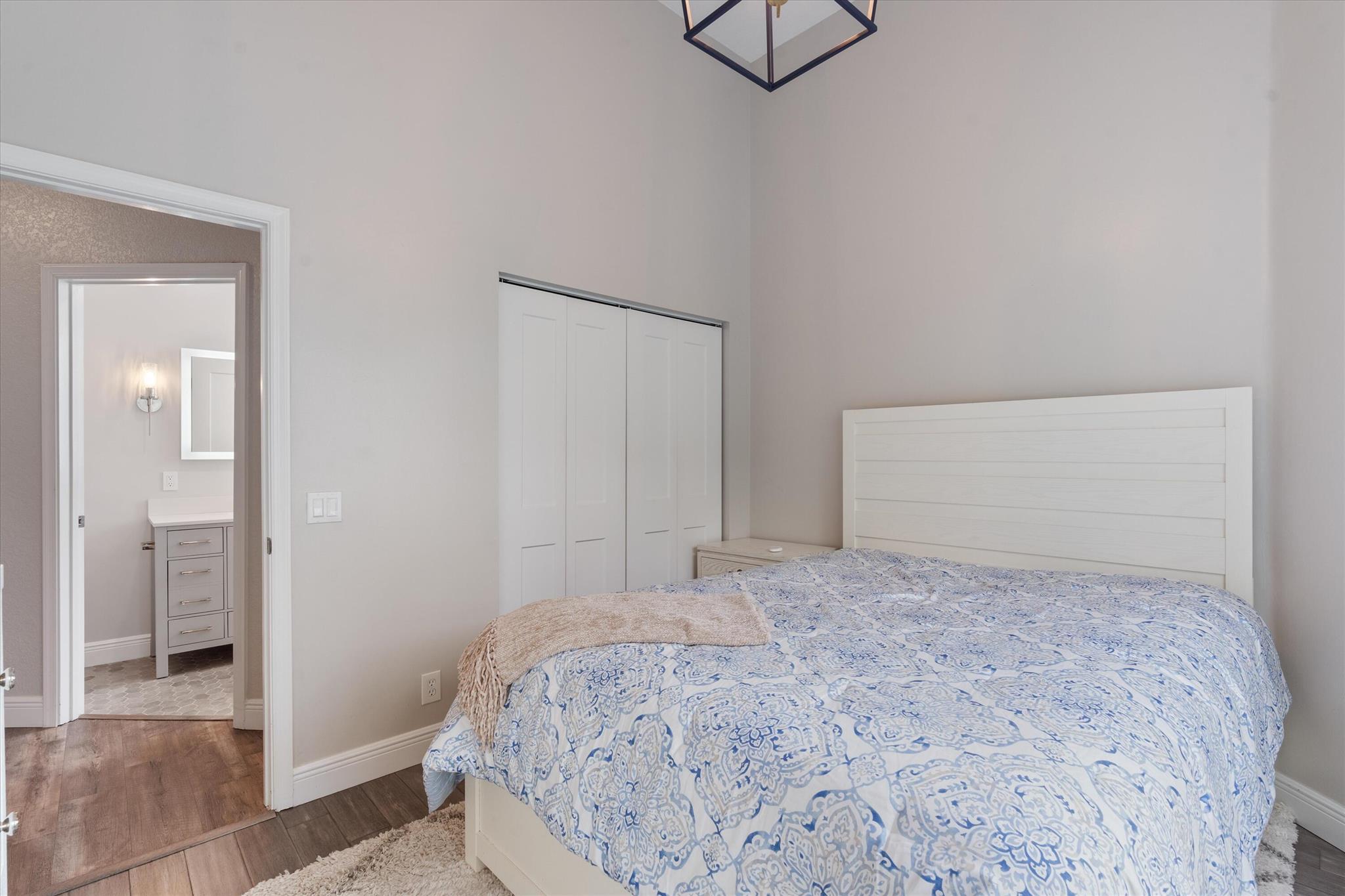 EAGLE TRACE - Residential