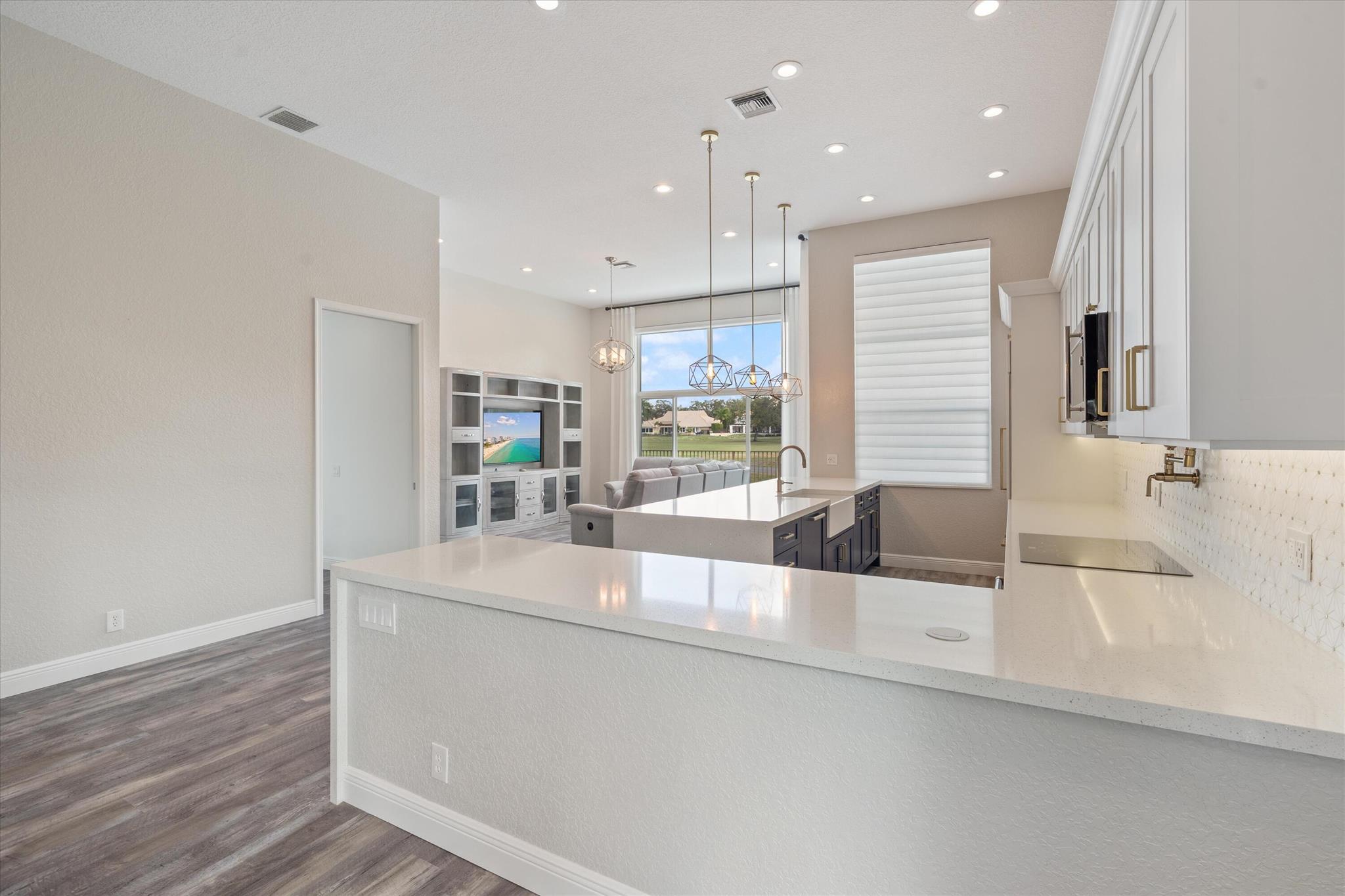 EAGLE TRACE - Residential