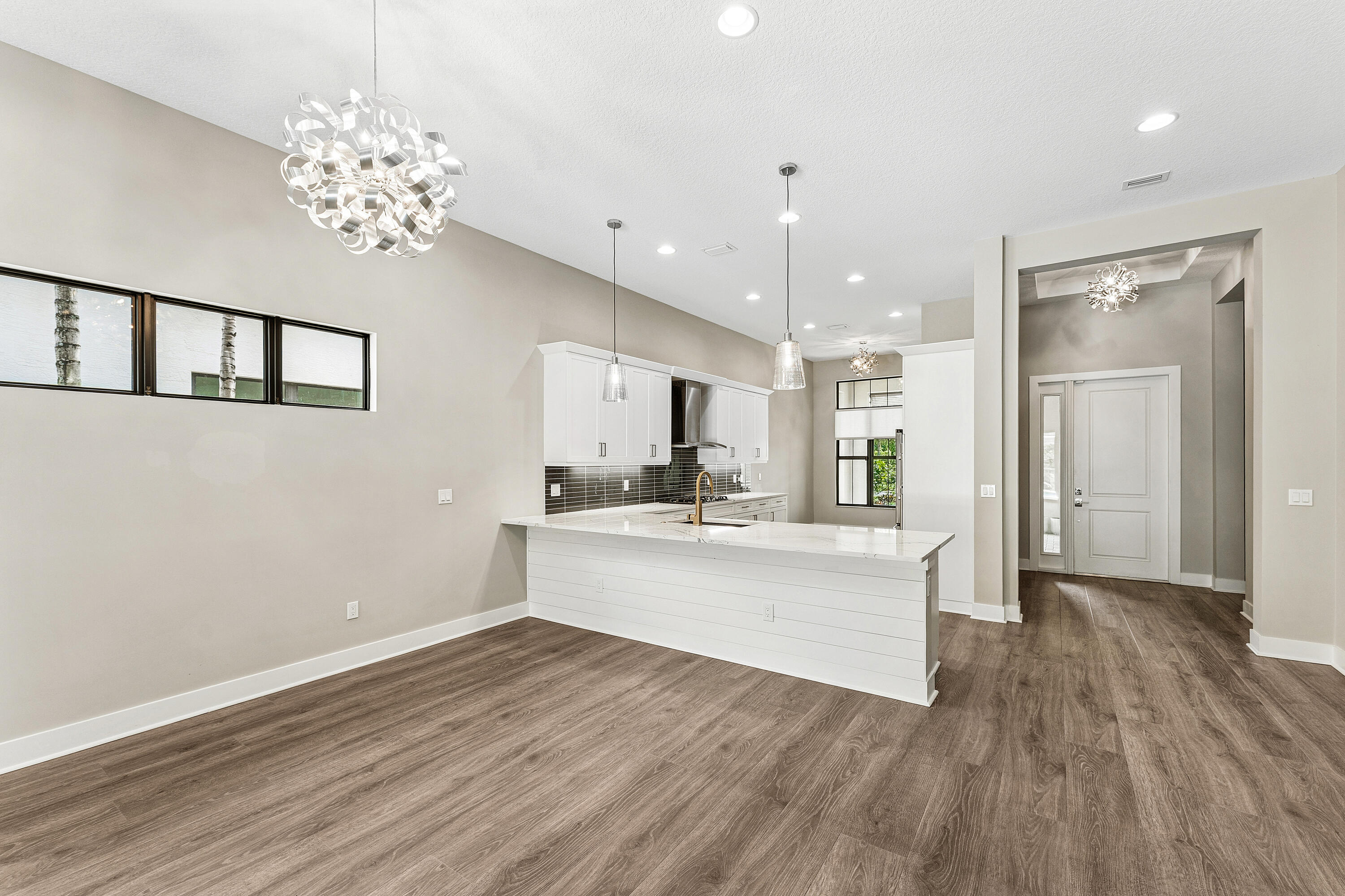 ARTISTRY PALM BEACH - Residential