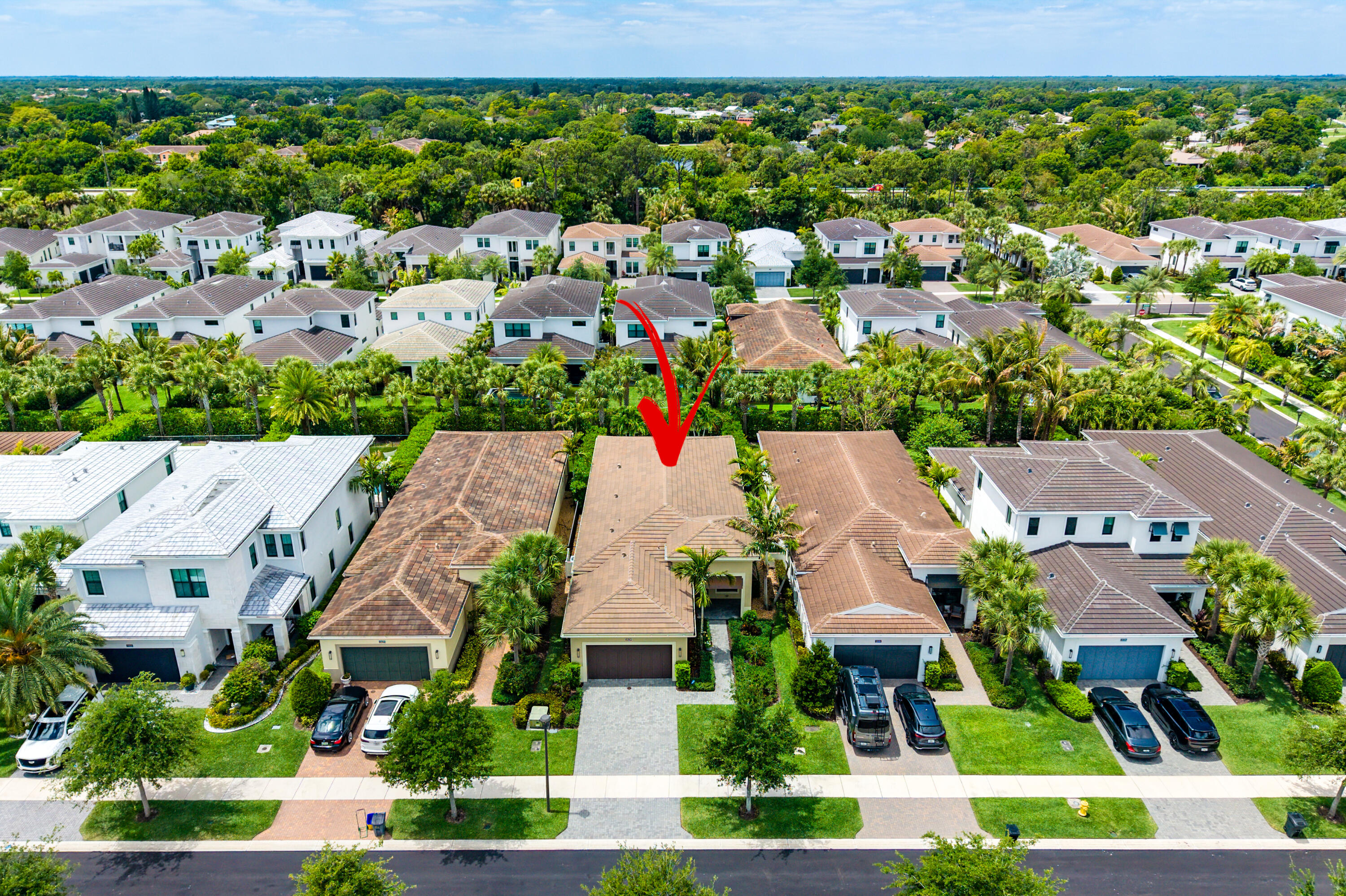 ARTISTRY PALM BEACH - Residential