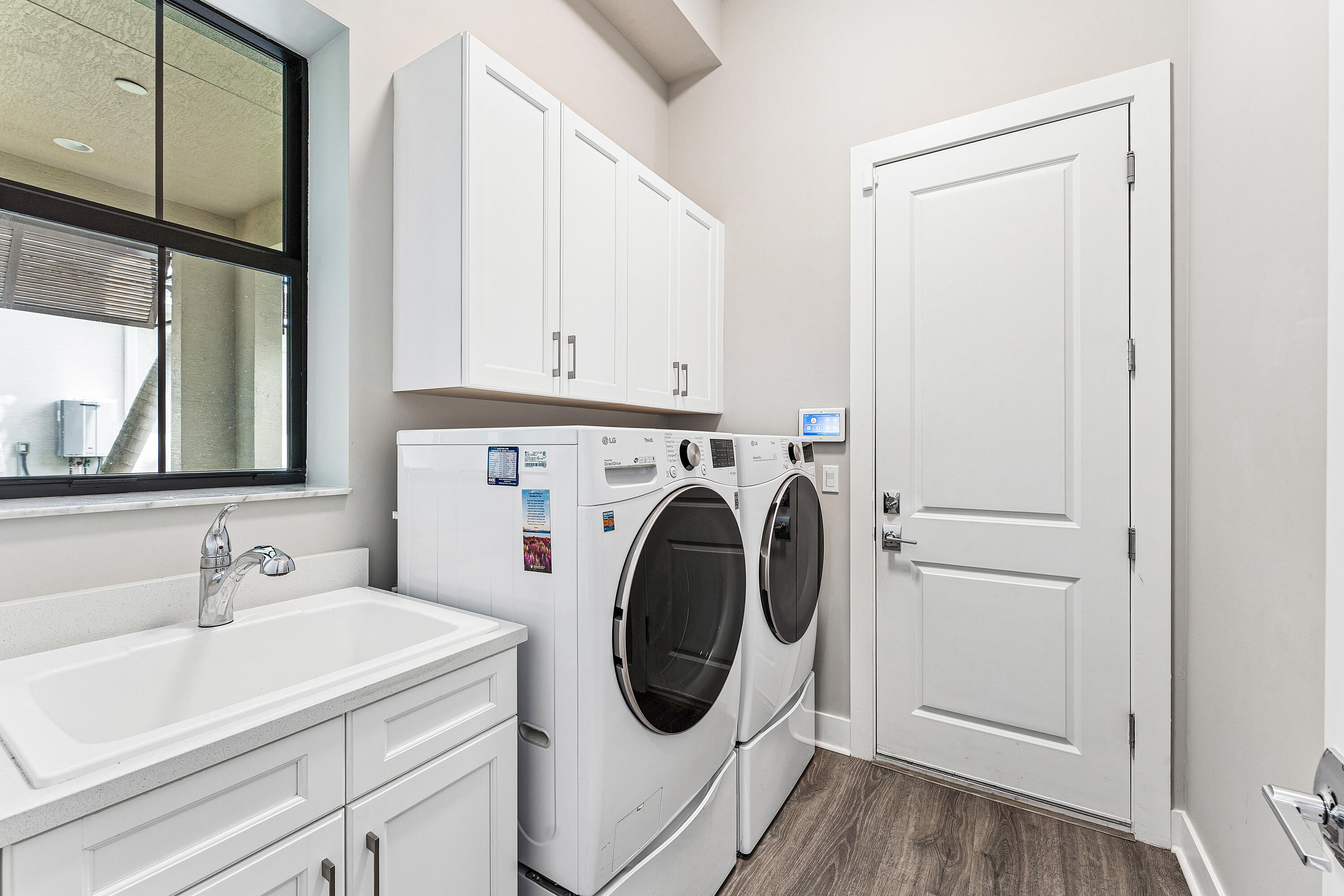 ARTISTRY PALM BEACH - Residential