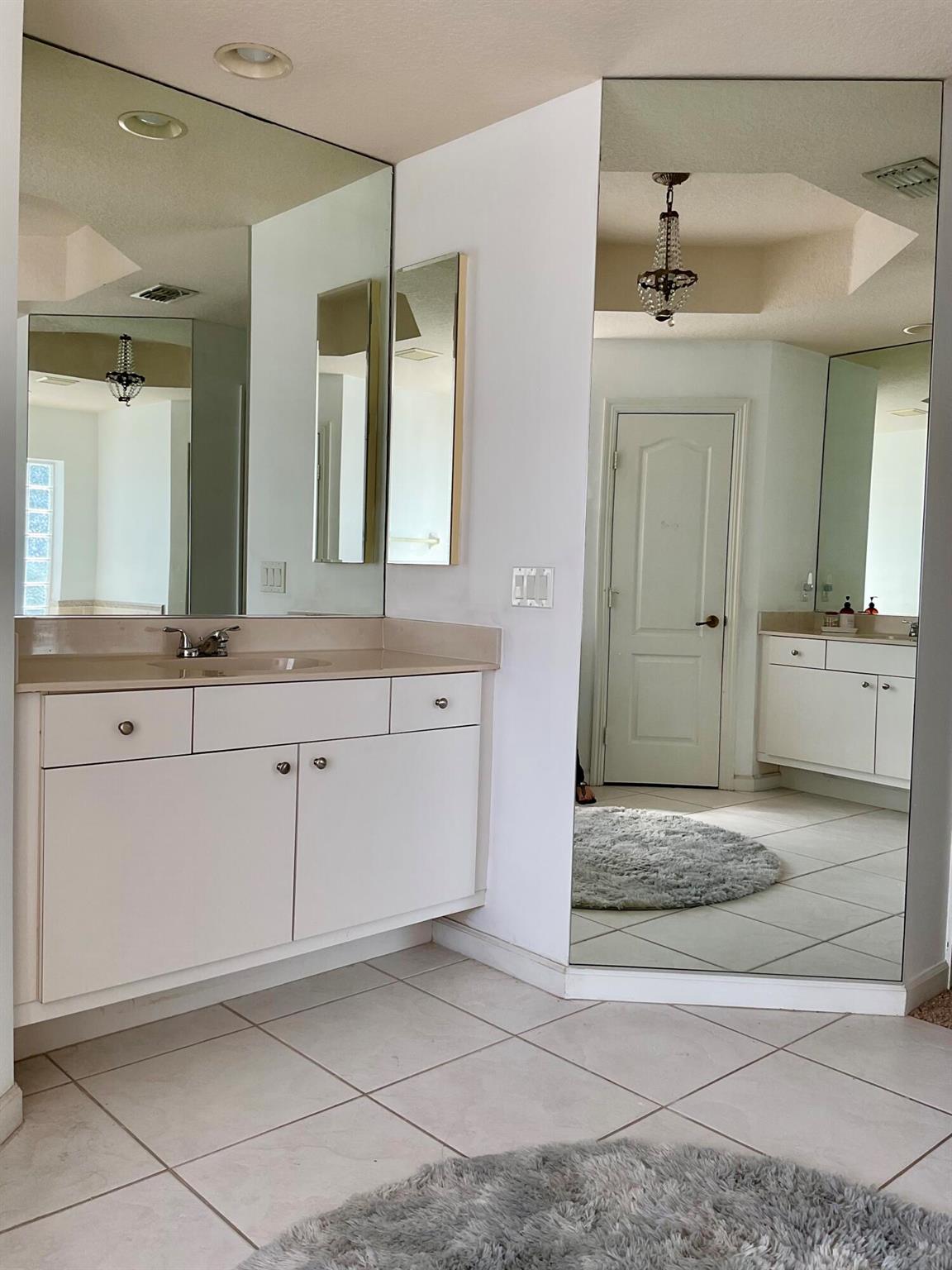 PORT ST LUCIE SECTION 21 - Residential