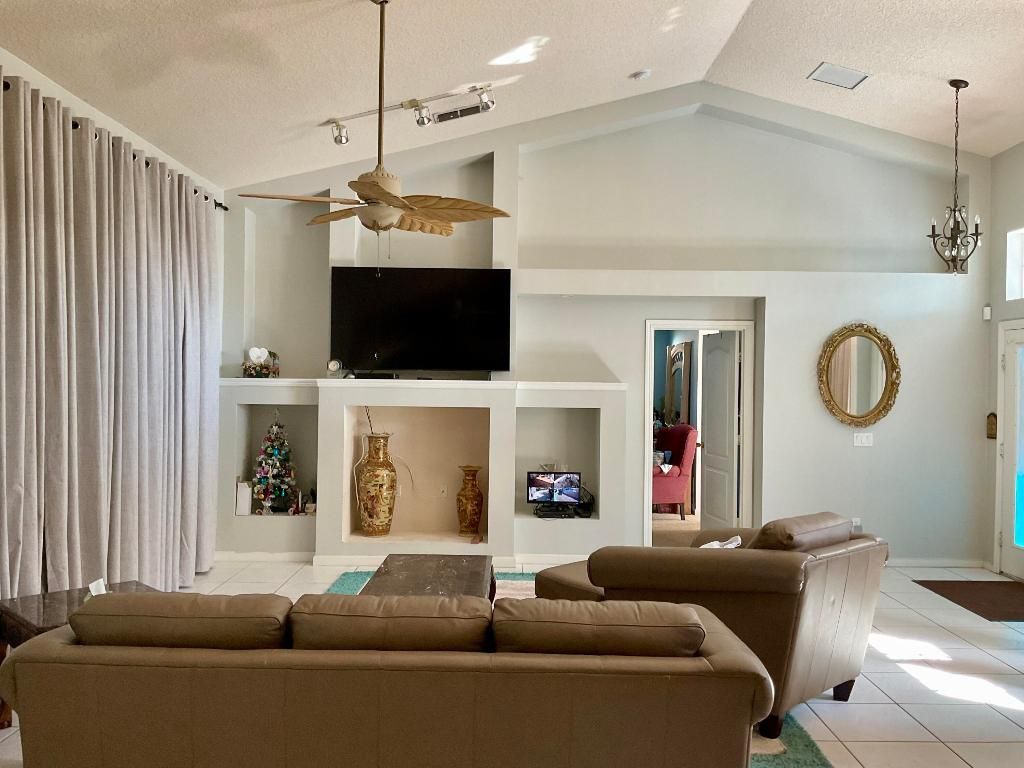 Photo of 751 SW Jaslo Avenue, Port Saint Lucie, FL 34953 (MLS # R11147819)