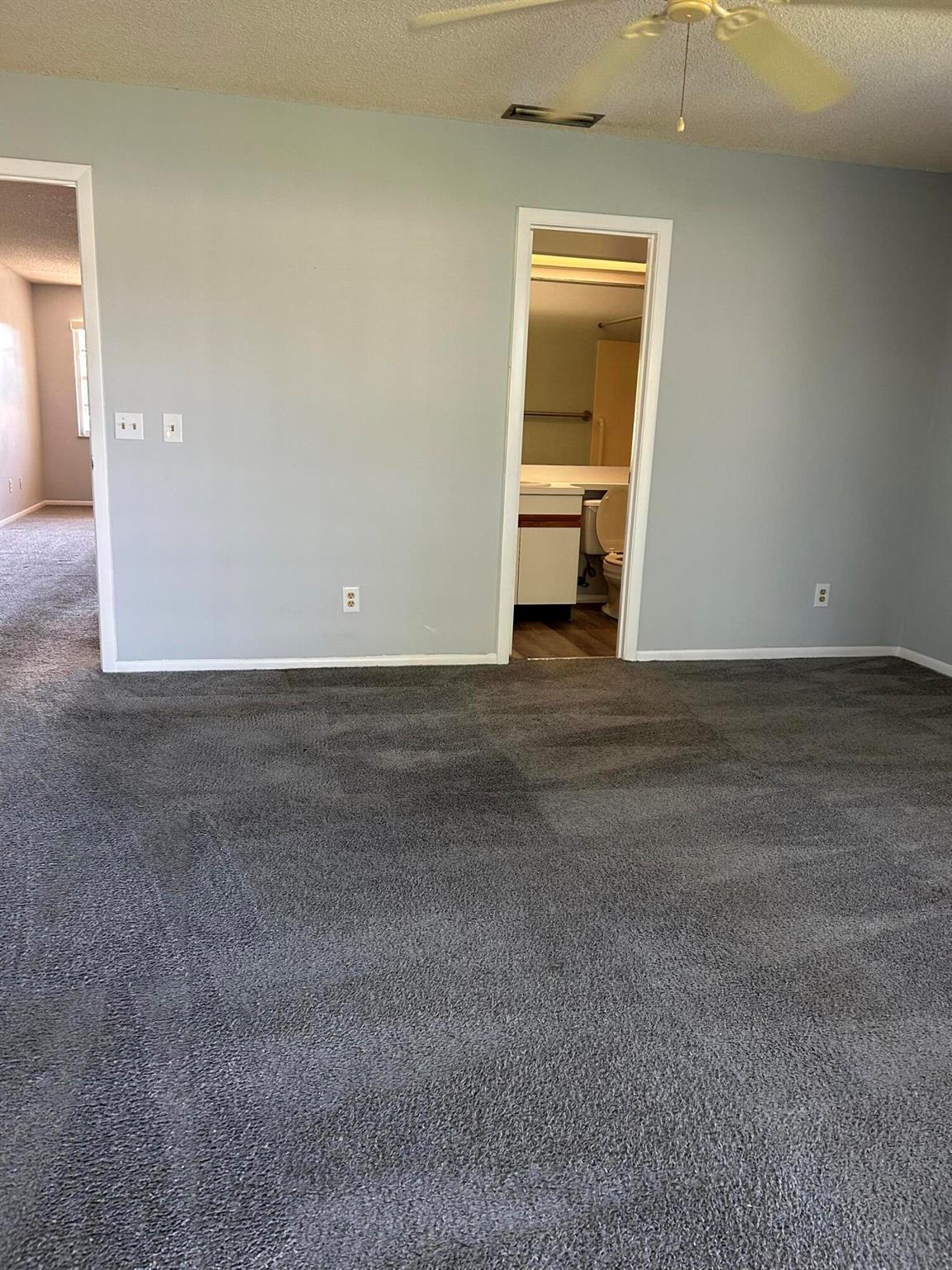 VISTA ST LUCIE BUILDINGS - Residential Lease