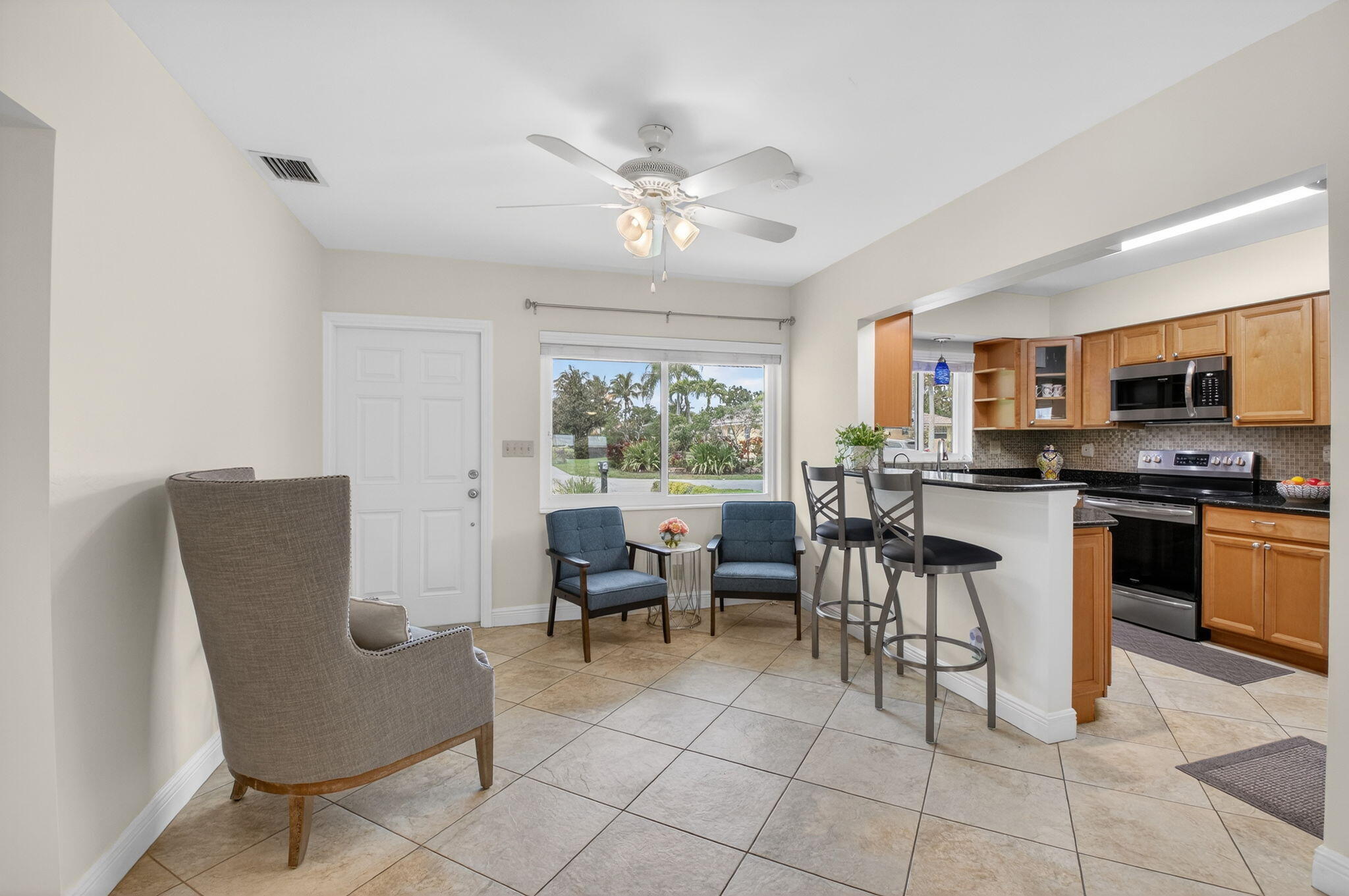 Paradise Palms - Residential